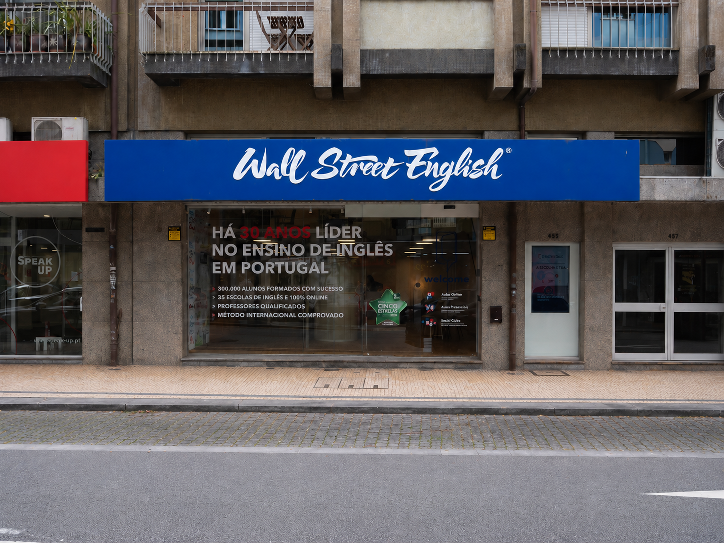Fachada da escola Wall Street English em Braga
